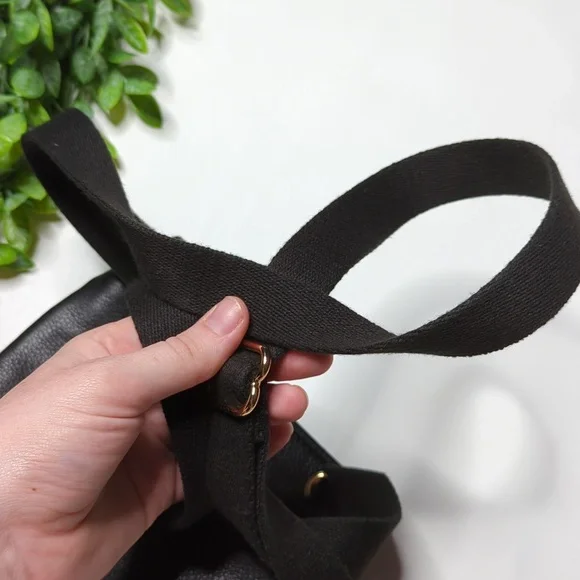 Michael Michael Kors Fulton pebbled leather black crossbody - Picture 9 of 14